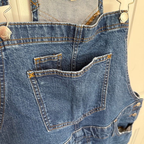 Universal Thread Blue Women Jeans Overalls - Picture 6 of 8